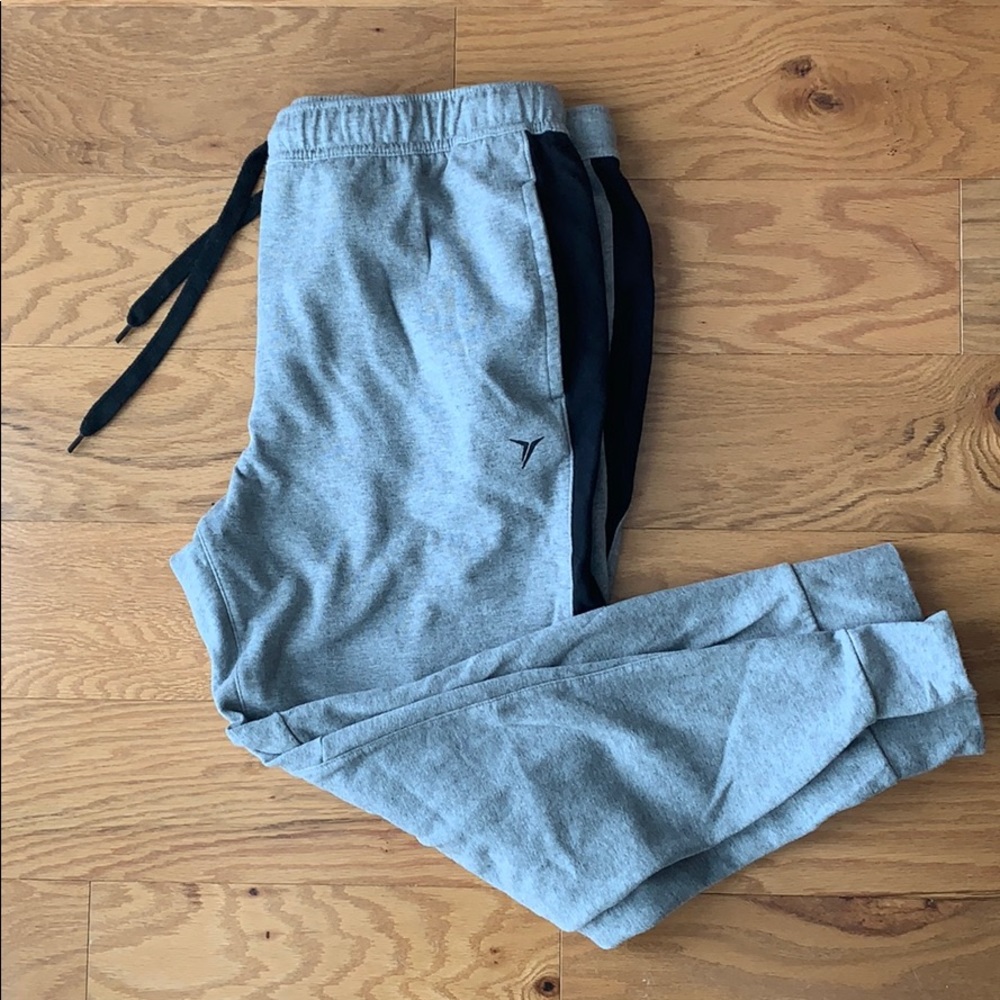 Old navy men’s joggers